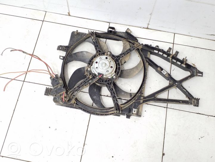 Opel Corsa C Ventilateur de refroidissement de radiateur électrique 13208398