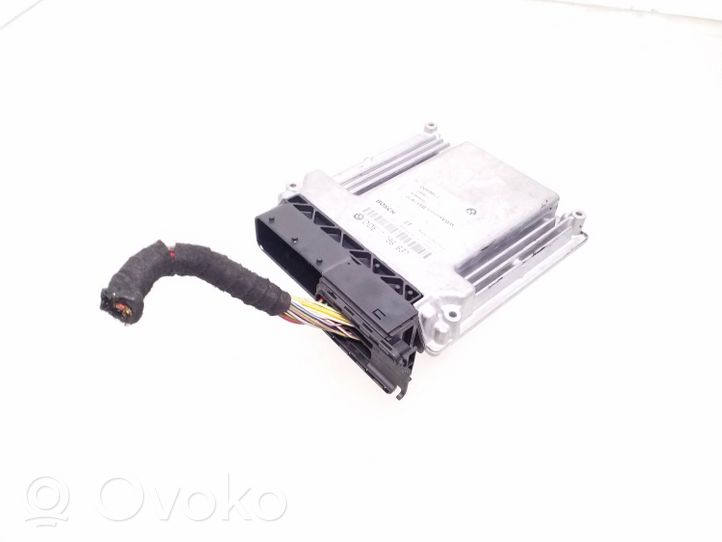 BMW 5 E60 E61 Calculateur moteur ECU 0281012091