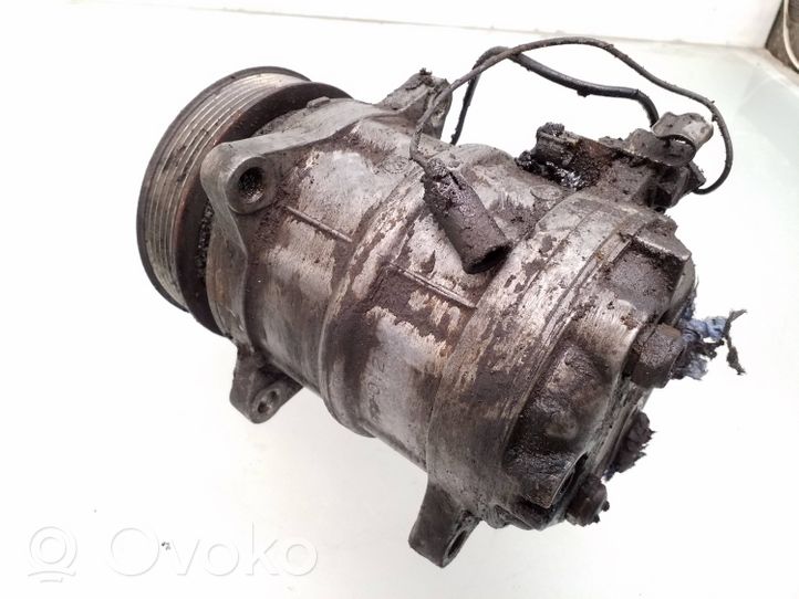 Volvo S70  V70  V70 XC Compresor (bomba) del aire acondicionado (A/C)) 9166045