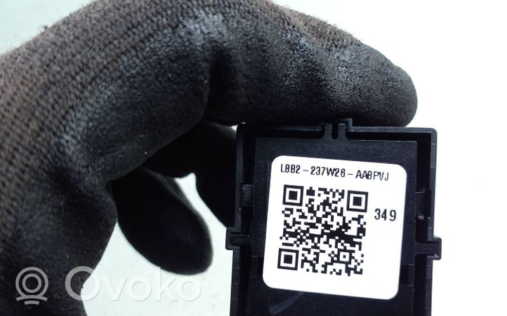 Land Rover Defender Istuimen muistitoiminnon kytkin L8B214776BA