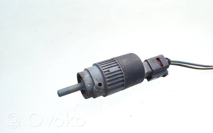 Ford Mondeo MK IV Tuulilasi tuulilasinpesimen pumppu 6M2113K082AB