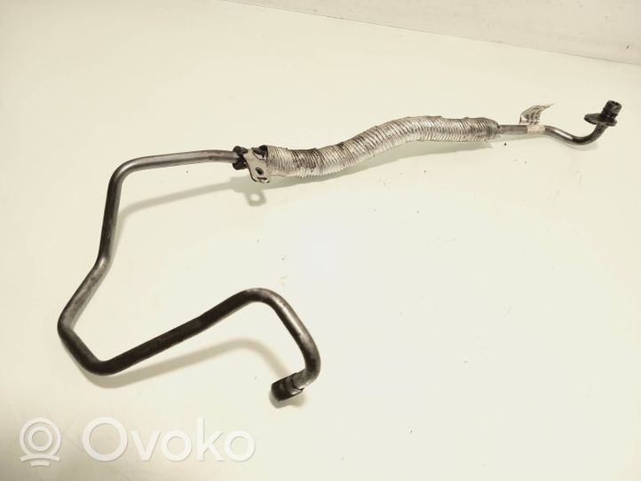 BMW 5 G30 G31 Tubo flessibile mandata olio del turbocompressore turbo 8513616