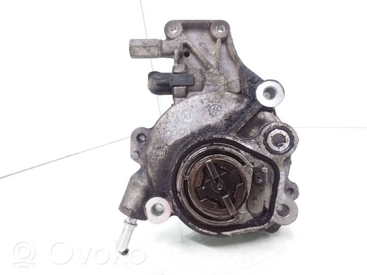 Land Rover Freelander 2 - LR2 Alipainepumppu D171B1B