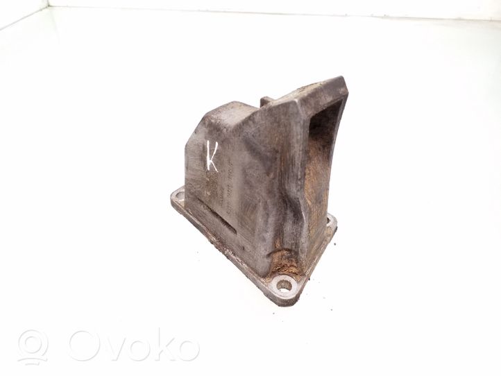 Audi A6 S6 C4 4A Supporto di montaggio scatola del cambio 4A0399113F