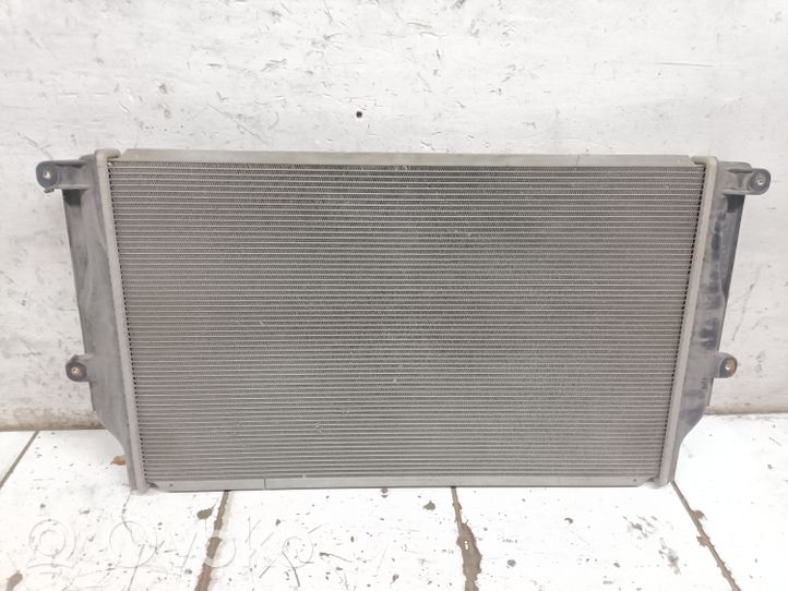 Toyota RAV 4 (XA30) Radiateur de refroidissement 