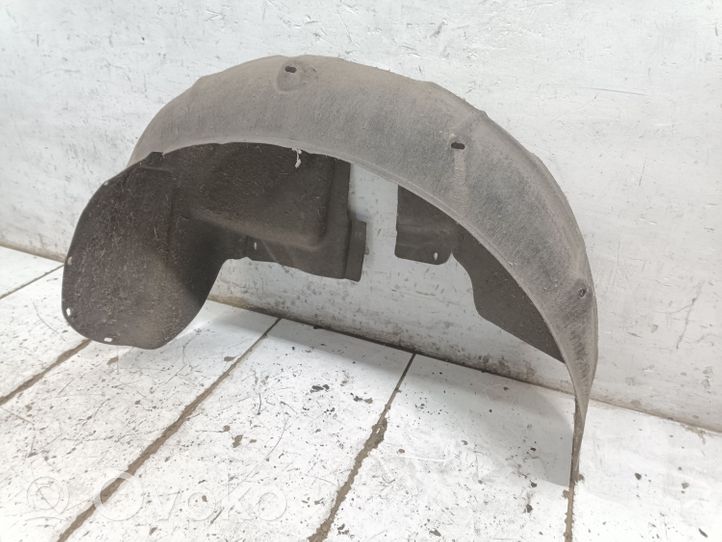 Volkswagen PASSAT B7 Rivestimento paraspruzzi parafango posteriore 3AA810972