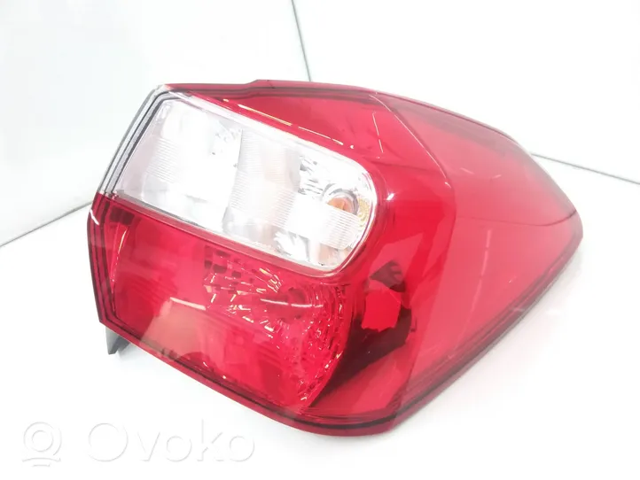 Subaru Impreza IV Luci posteriori 84201FJ040