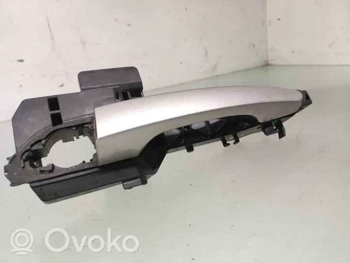 Hyundai Tucson TL Front door exterior handle 21118