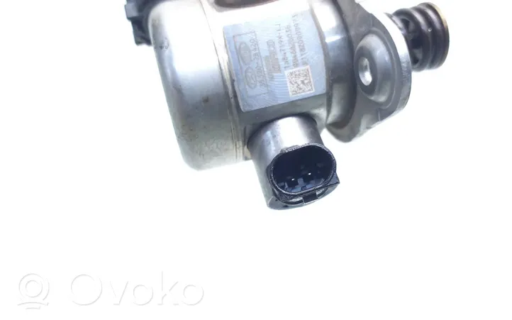 Hyundai Tucson TL Fuel injection high pressure pump 353202B420