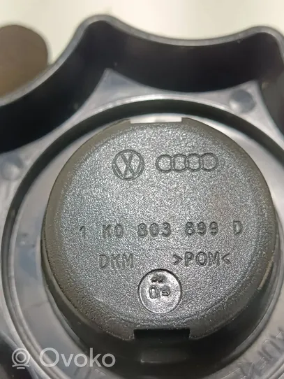 Audi A3 S3 8P Tvirtinimo varžtas (atsarginio rato) 1K0803899D