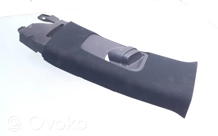 Toyota RAV 4 (XA40) Rivestimento montante (B) (superiore) 6241042090