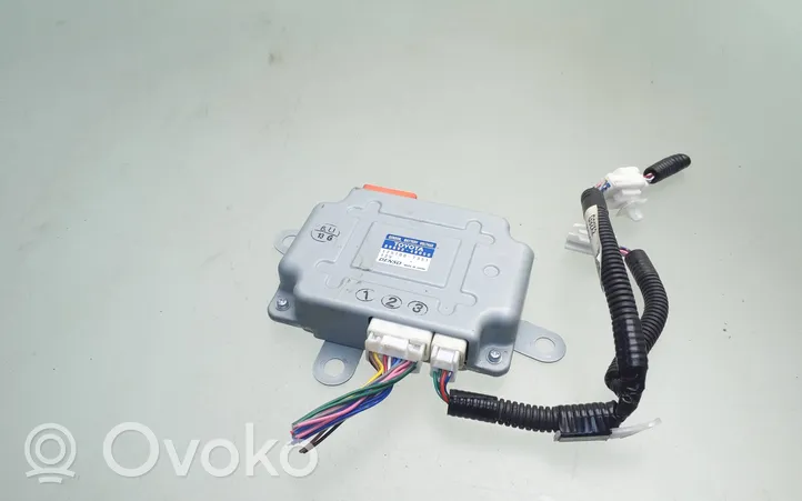 Toyota RAV 4 (XA40) Module de contrôle de batterie 8989248050