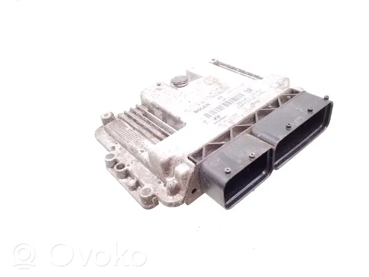 AC 428 Calculateur moteur ECU 0281016010