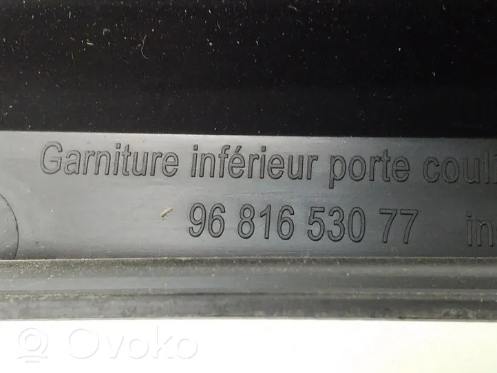 Peugeot Partner Garniture de porte coulissante 9681653077