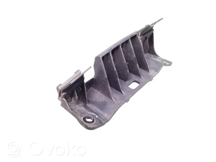 KIA Carens II Support de montage de pare-chocs avant 865521D000