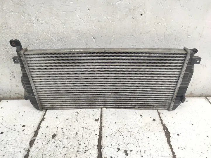 KIA Carens II Chłodnica powietrza doładowującego / Intercooler 