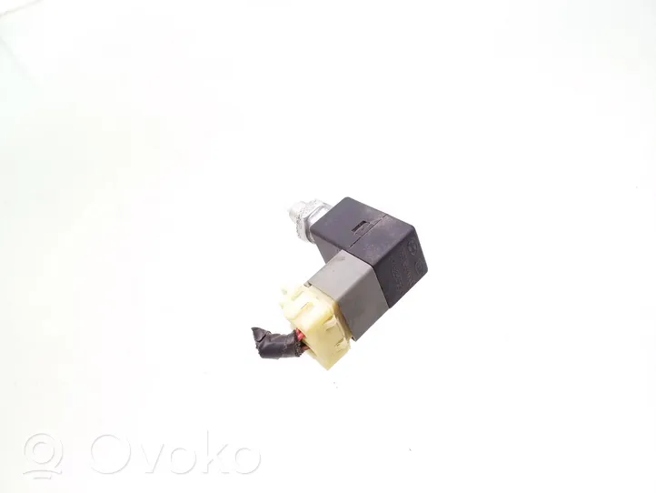 KIA Carens II Brake pedal sensor switch 938103K000