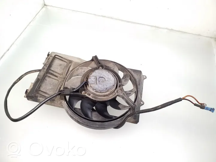 Audi A6 S6 C4 4A Ventilateur de refroidissement de radiateur électrique 0130305206