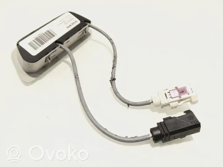 Volvo S90, V90 Mikrofoni (bluetooth/puhelin) 39825756