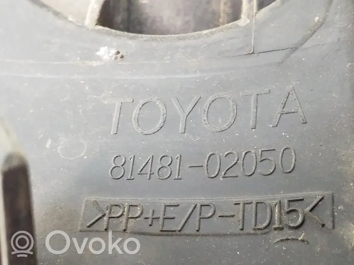 Toyota Auris 150 Etusumuvalon ritilä 8148102050