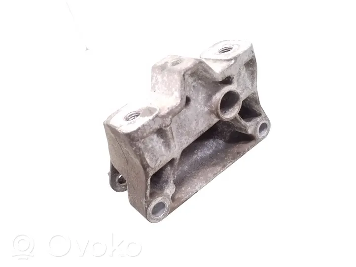 Volkswagen Golf V Support de boîte de vitesses 1K0199111D