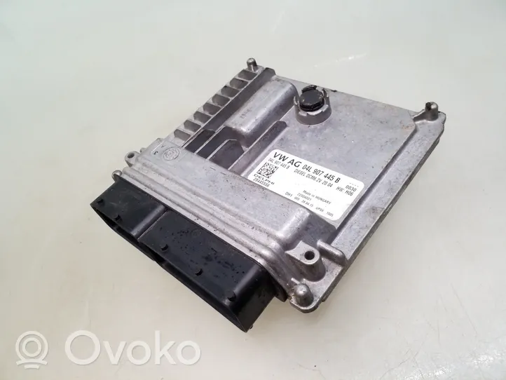 Volkswagen Golf VII Calculateur moteur ECU 04L907445B