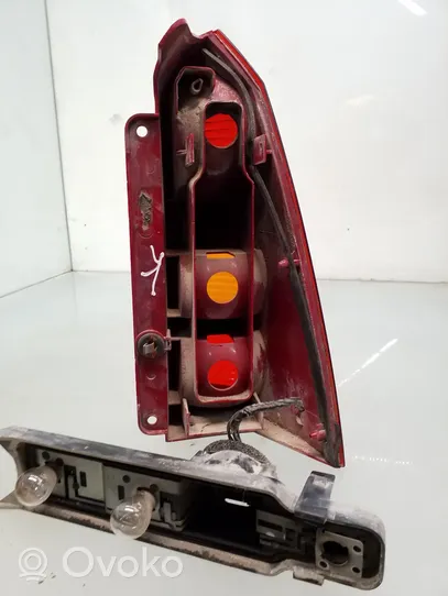 Ford Focus Rear/tail lights XS4X13N004EC