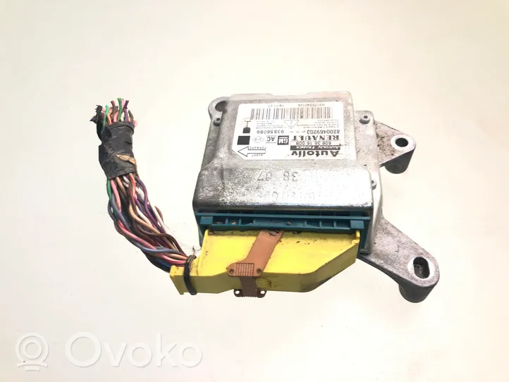 Opel Vivaro Airbag control unit/module 93856086