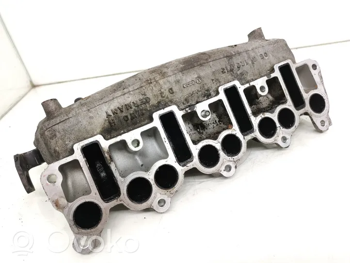 Volkswagen Touran I Intake manifold 03G129713