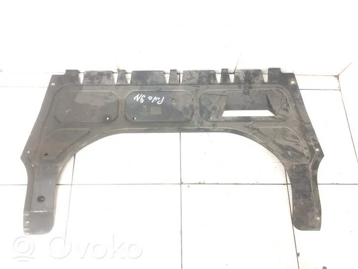 Volkswagen Polo IV 9N3 Engine splash shield/under tray 6Q0825237R