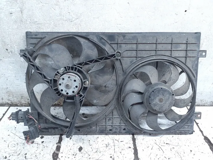 Volkswagen Golf IV Ventilatoru komplekts 1J0959455F