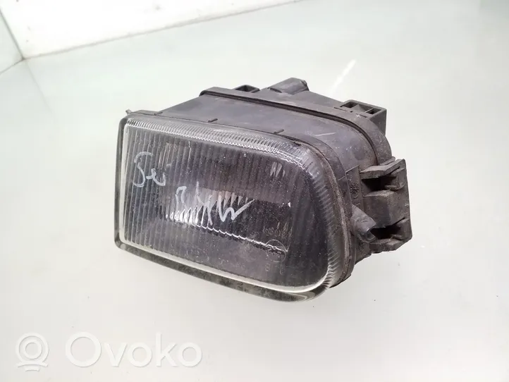 BMW 5 E39 Feu antibrouillard avant 8377942