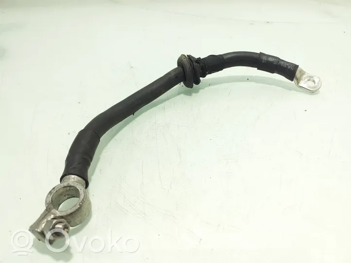 Volkswagen Touareg I Câble de batterie positif 7L0971235