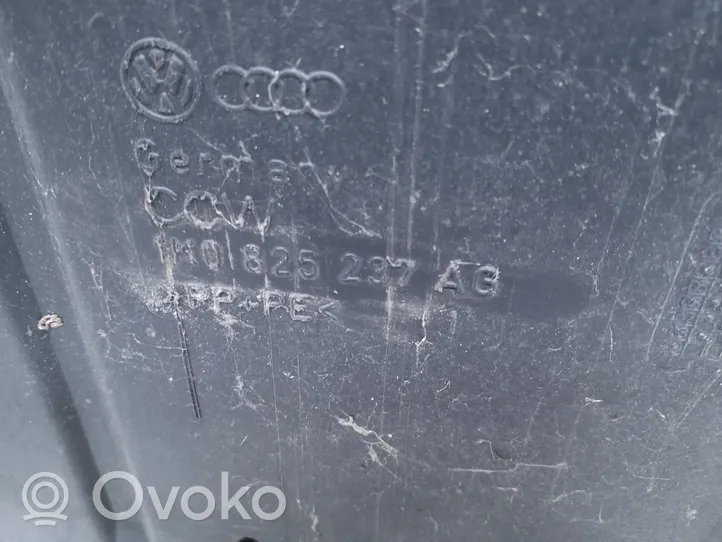 Skoda Octavia Mk2 (1Z) Variklio dugno apsauga 1K0825237AG