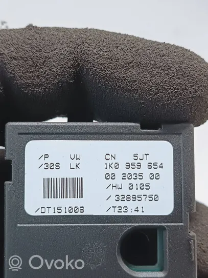 Skoda Octavia Mk2 (1Z) Stūres stāvokļa (leņķa) sensors 1K0959654