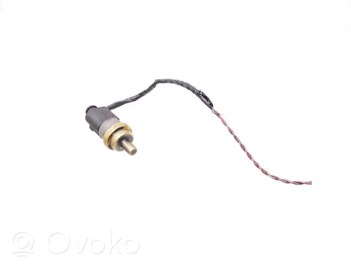 Volkswagen PASSAT B6 Sonde de température de liquide de refroidissement 06A919501A