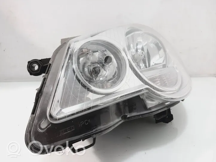 Volkswagen Polo IV 9N3 Lampa przednia 6Q1941007AT