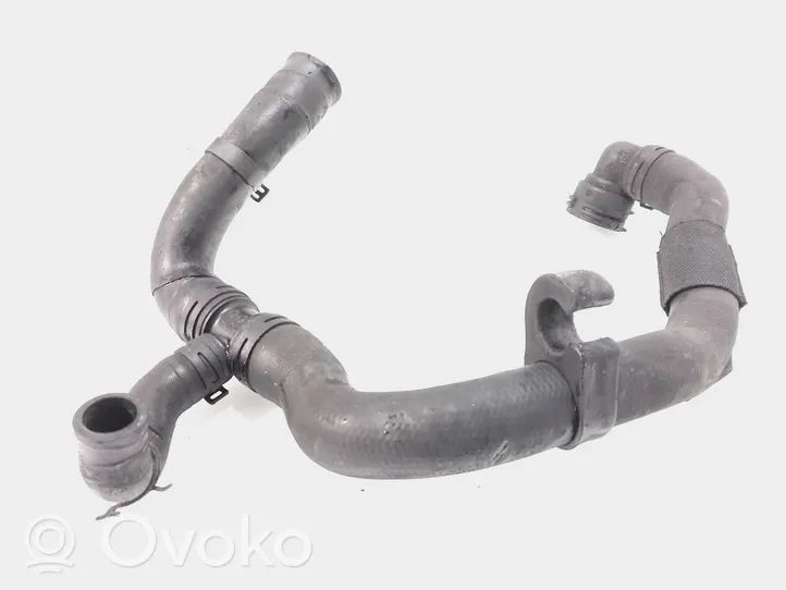 Volkswagen PASSAT B7 Engine coolant pipe/hose 