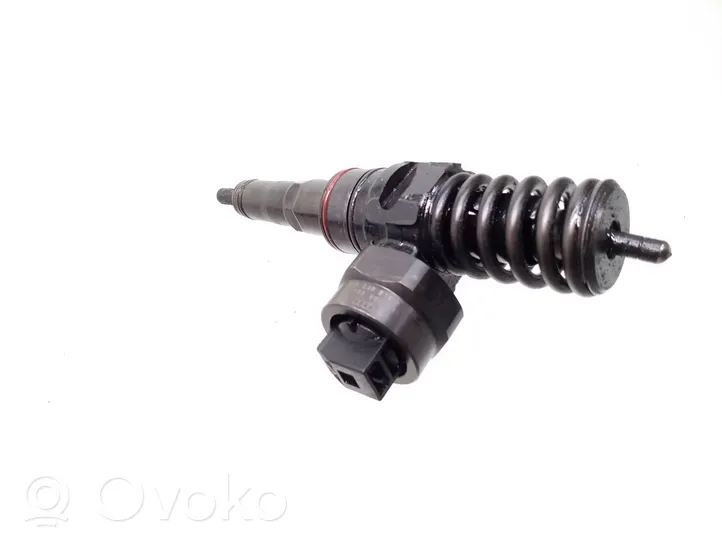 Volkswagen PASSAT B5 Injecteur de carburant 0414720007