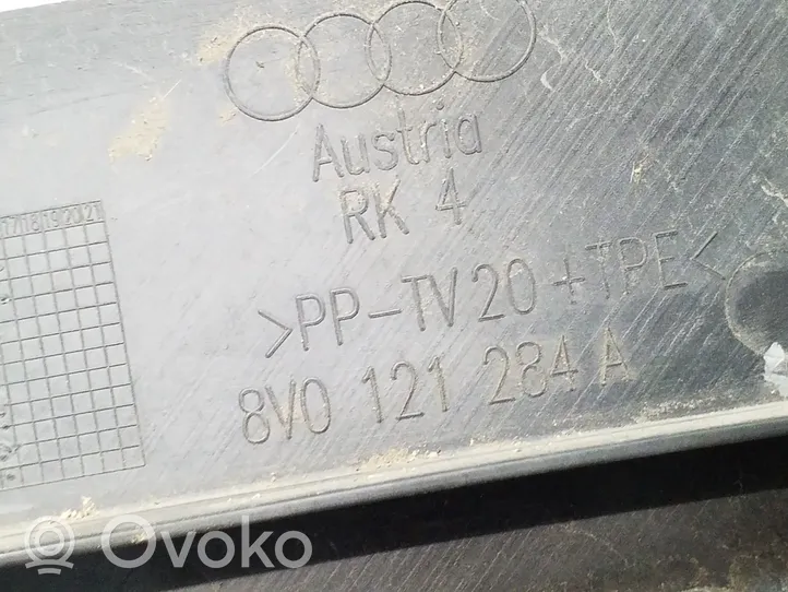 Audi A3 S3 8V Välijäähdyttimen ilmanohjauksen ilmakanava 8V0121284A