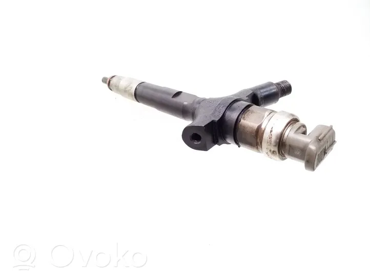 Opel Vectra C Fuel injector 0800