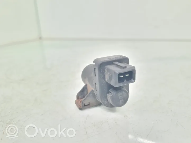 Opel Vivaro Solenoidinis vožtuvas 8200762162