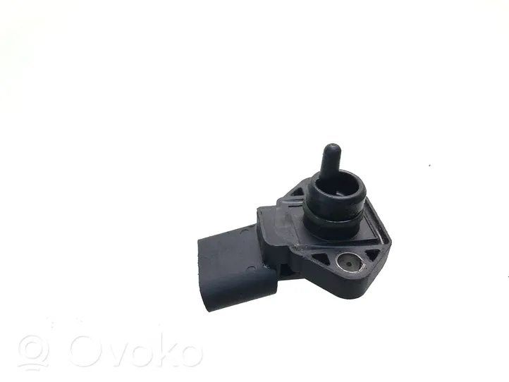 Volkswagen PASSAT B5 Air pressure sensor 038906051