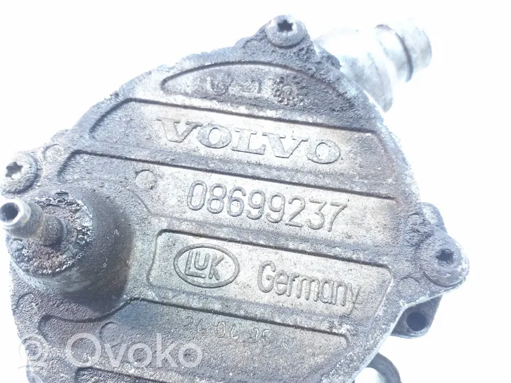 Volvo S60 Bomba de vacío 08699237