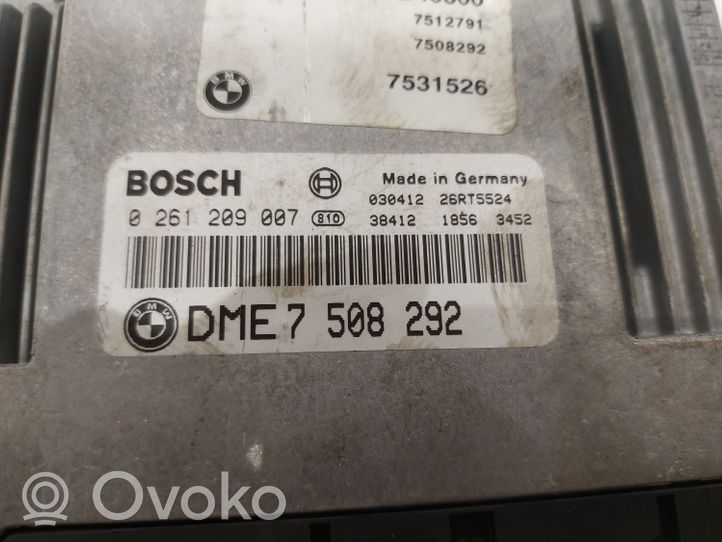 BMW 3 E46 Variklio valdymo blokas DME7508292