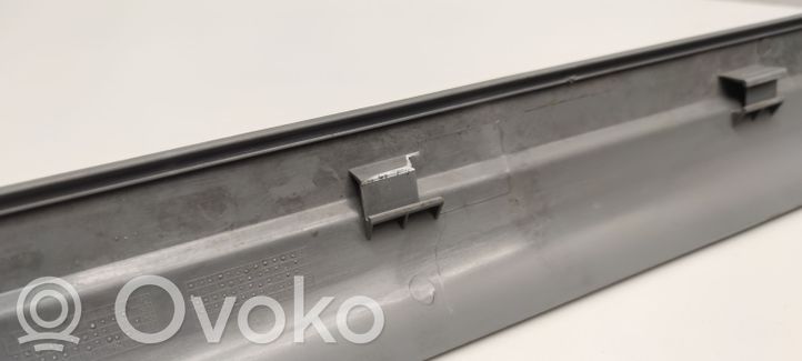 8239958 BMW 3 E46 Front sill trim cover, 14.99 € | RRR