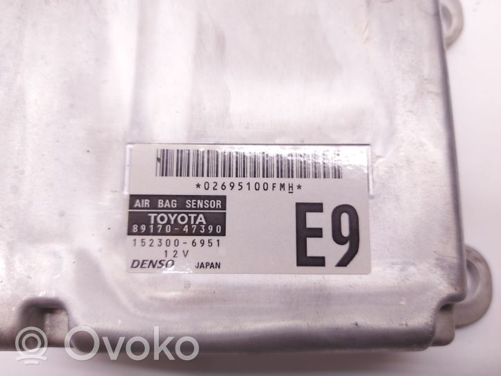 Toyota Prius (XW20) Centralina/modulo airbag 8917047390