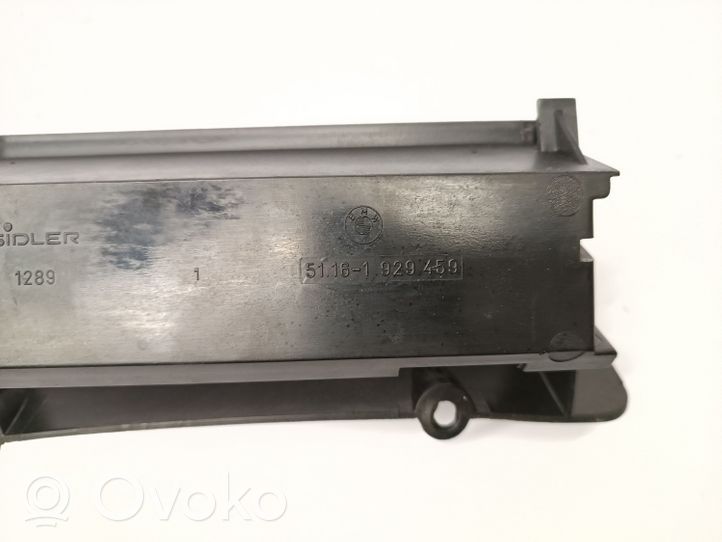 BMW 3 E30 Panel popielniczki deski rozdzielczej 51161929459