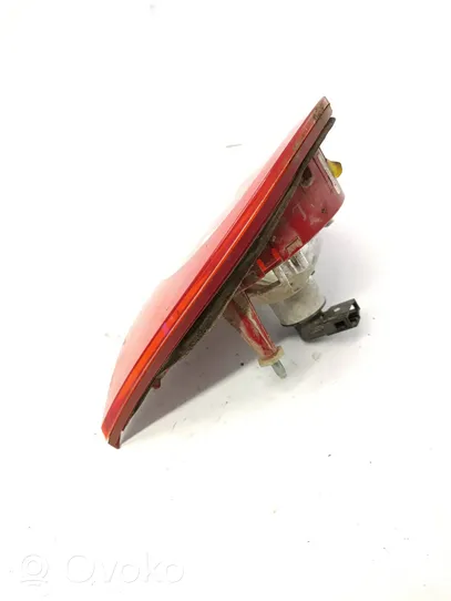 Volkswagen Golf V Lampy tylnej klapy bagażnika 1K6945094J