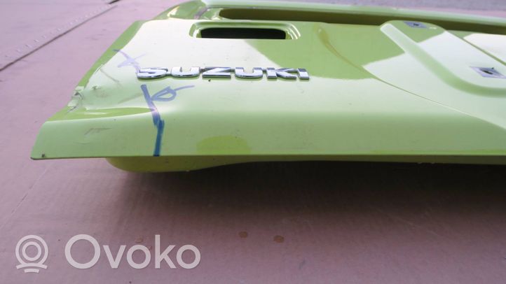 Suzuki Jimny Takaluukun/tavaratilan kansi 6910077R04